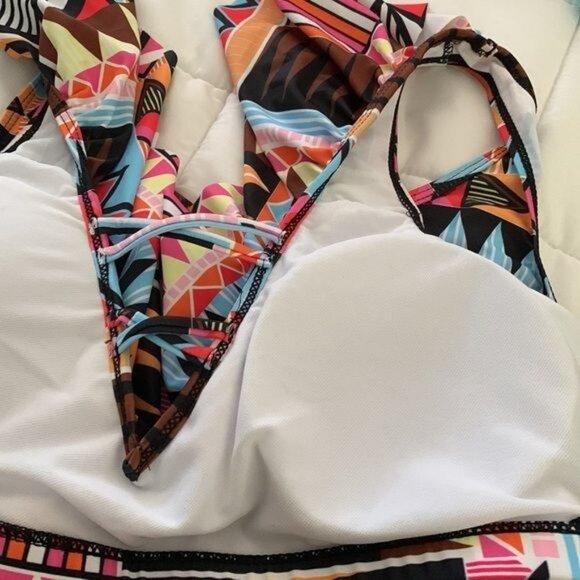 Plus Size Tribal Print Ruffle Bikini Top & Bottom Set Size 26 - Picture 6 of 14